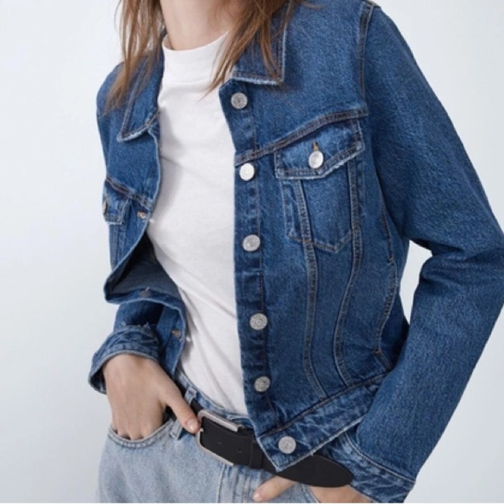 Zara women’s denim jacket size S